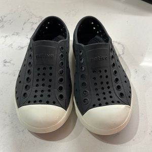 Toddler Natives size 8